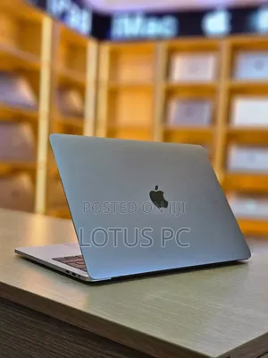 Laptop Apple MacBook Pro 2019 32GB Intel Core I9 SSD 1T