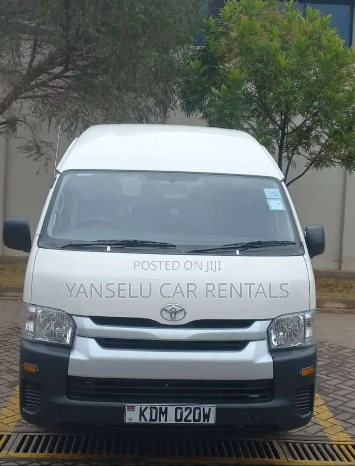 Executive 14 Seater Vans Available for Hire