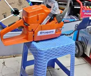 Husqvarna Power Saw) Chainsaw Machine