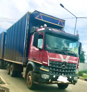 Trailers at Hand for Luggages Transportation and Delivery