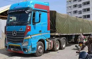 Boxbody/Containerised/Highsided/Flatbed for Transport Are at Hand
