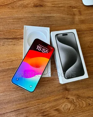 Apple iPhone 15 Pro Max 512 GB Silver