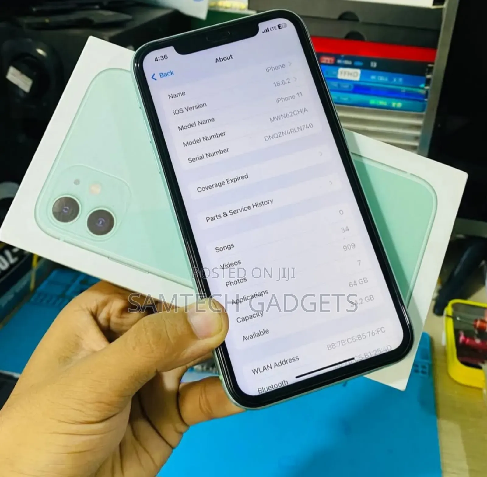 New Apple iPhone 11 128 GB Green