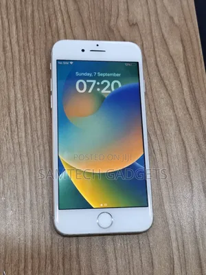 Apple iPhone 8 64 GB White