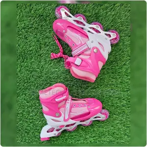 Rubber Wheel Skating Shoe