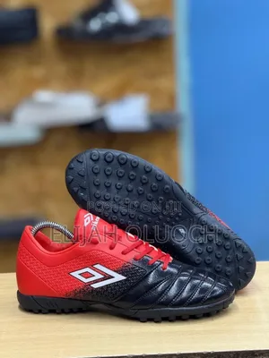 Umbro Trainer Football Boots