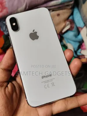 Apple iPhone X 256 GB White