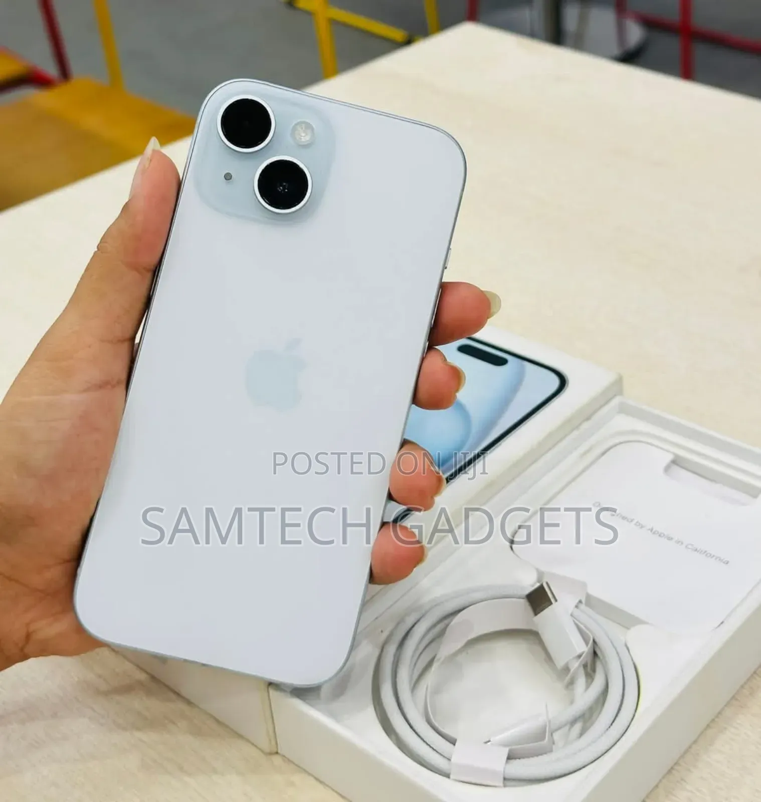 Apple iPhone 15 128 GB Gray