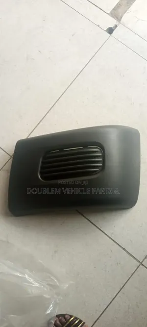 Bumper Finisher/Garnish/End/Side Bumper Plastic Black Canter 4p10