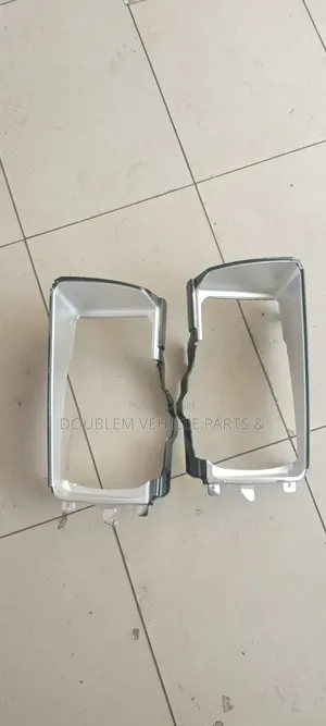 Headlamp/Headlight Housing/Cover Toyota Corolla Ee96/Ce96/1996 Saloon