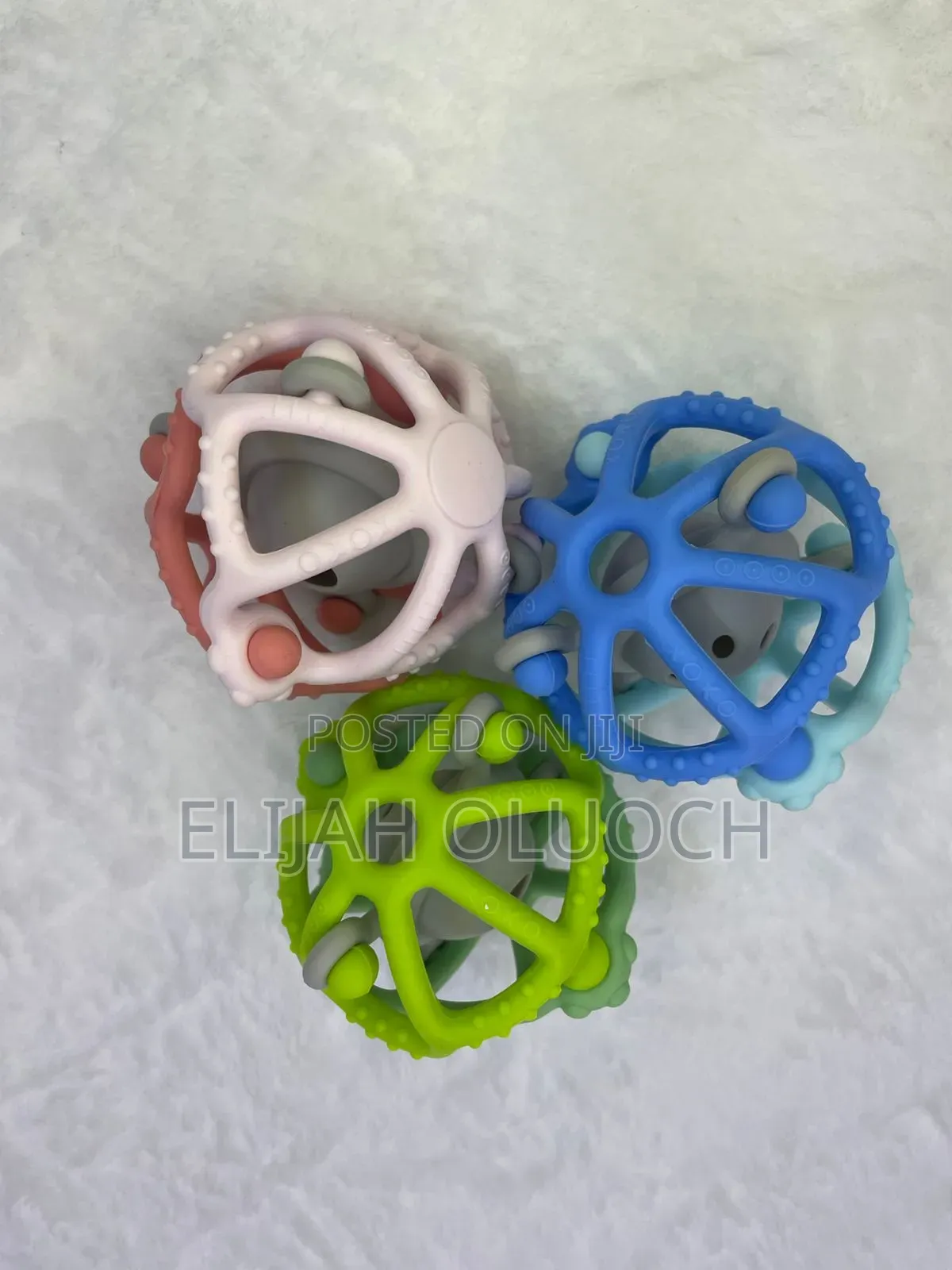 Shaker Teether Ball