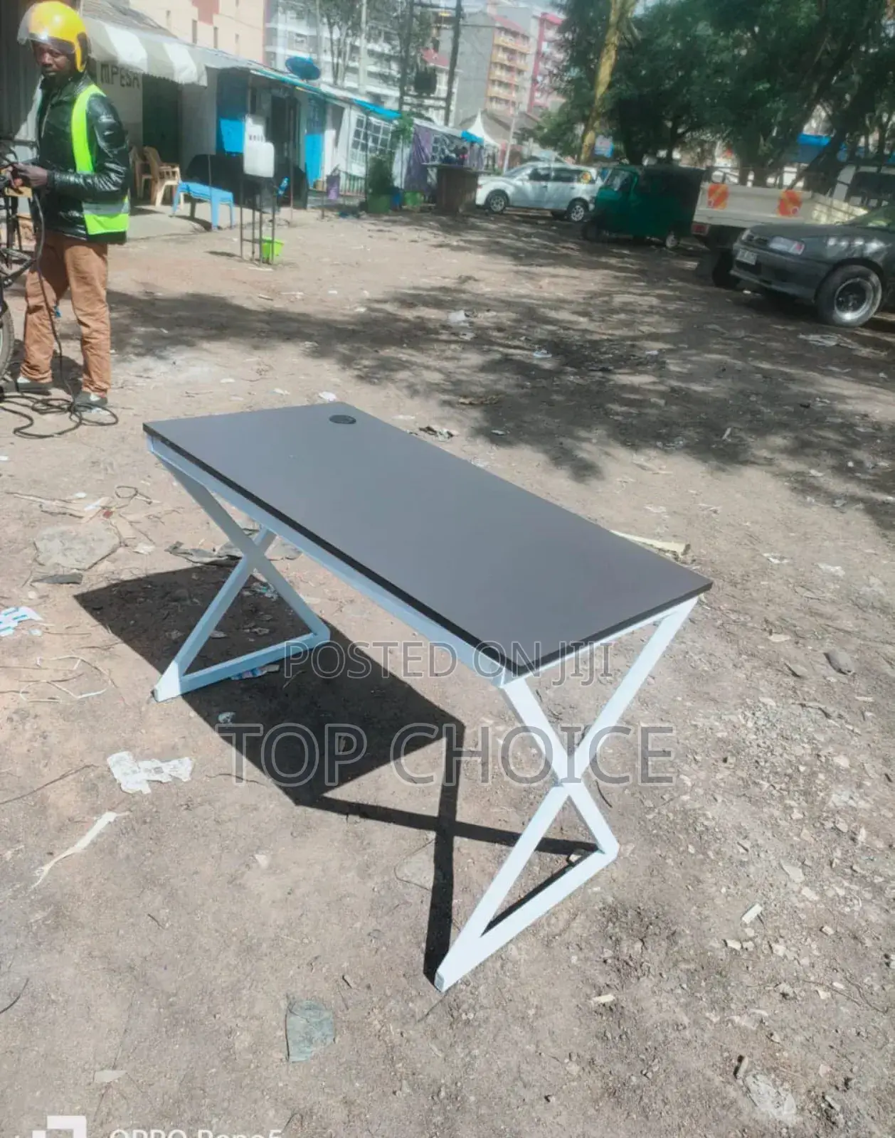 Affordable Working Table