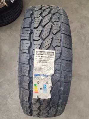 255/70r15c Bridgestone Tyre (Dueler A/T 002