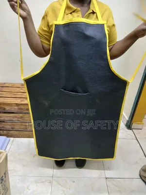 Black and Yellow Piping Waterproof Aprons