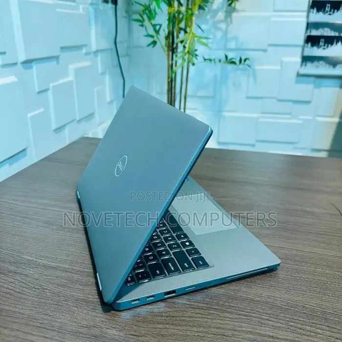 Laptop Dell Latitude 5320 16GB Intel Core I7 SSD 256GB