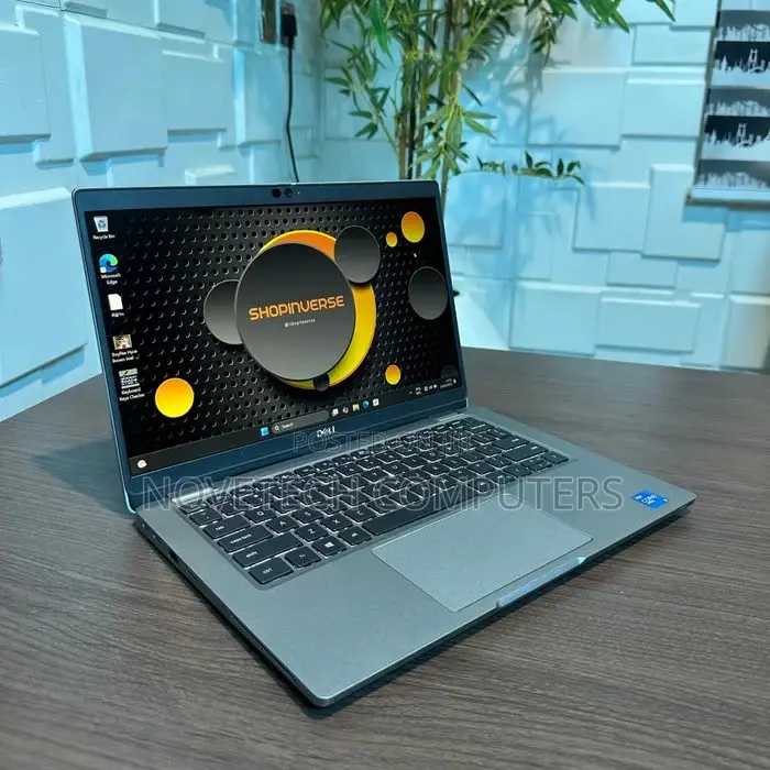 Laptop Dell Latitude 5320 16GB Intel Core I7 SSD 256GB