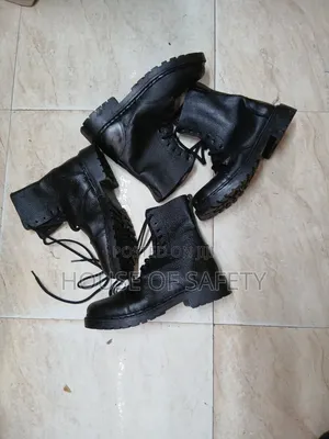 Security Guard Black With No Steel Toe