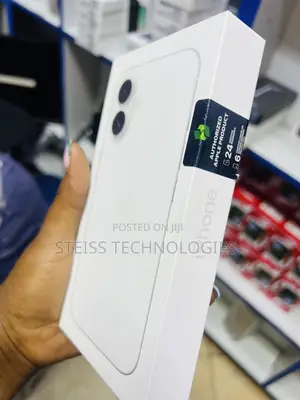 New Apple iPhone 16 128 GB White