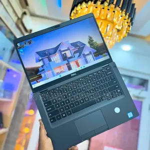 Laptop Dell Latitude 5300 8GB Intel Core I5 SSD 256GB