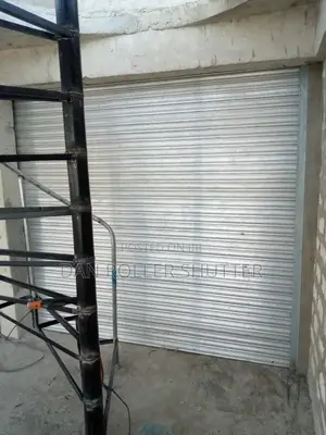 Aluminium Stalls Roller Shuttle Door