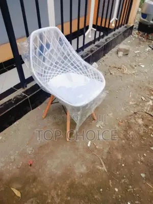 Breathable Back Eames Chair