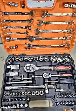 82pcs Combined Wrenches Combined Toolset