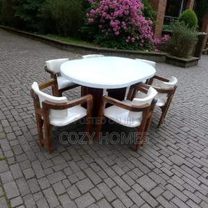 Dining Table an All Wooden Exquisite Dining Table, 6 Seater
