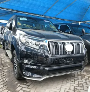 Toyota Land Cruiser Prado 2.8 2019 Black