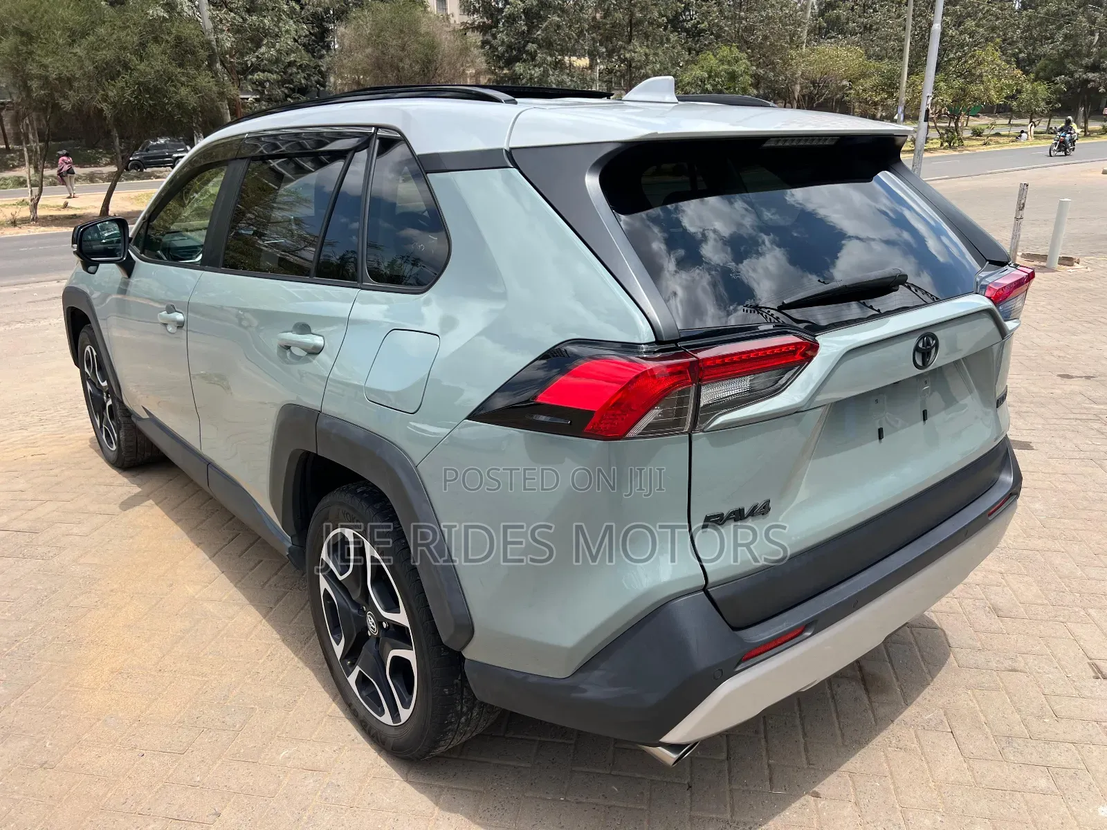 Toyota RAV4 Adventure 2019 Gray