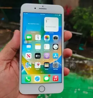 Apple iPhone 8 Plus 64 GB White