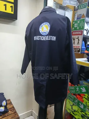Top Notch Dust Coats Plus Branding