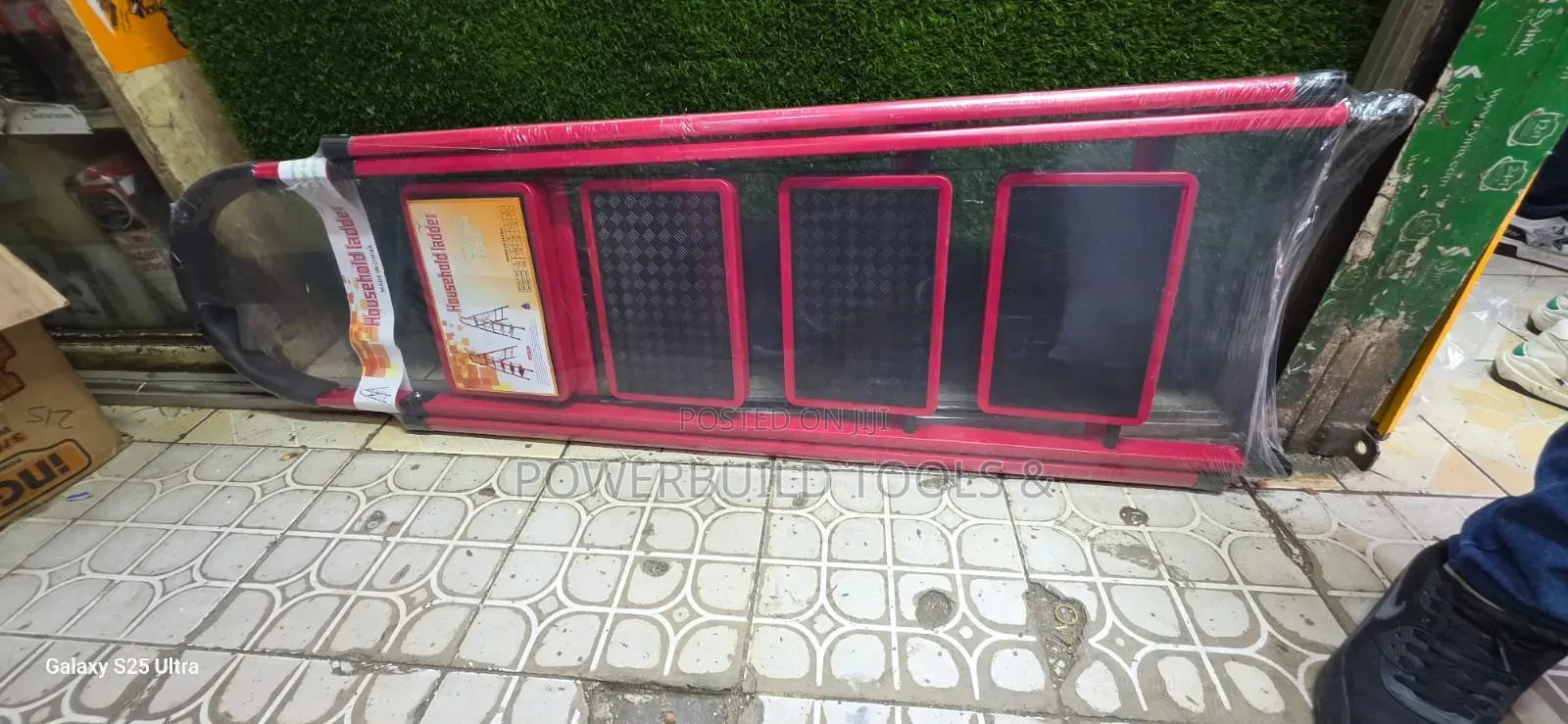 6 Step Ladder With Step Stool