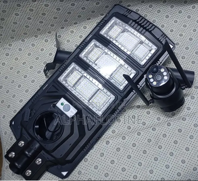 Outdoor Security Camera 450w Solar Powered Street Light 4g Enabled