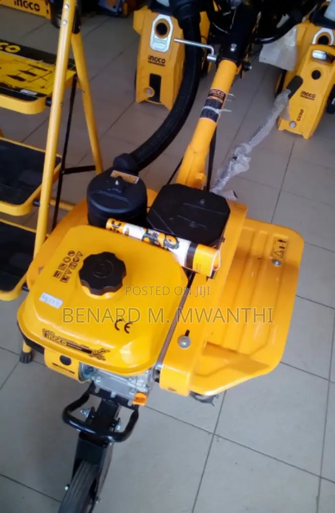 Gasoline Cultivator