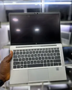 Laptop HP EliteBook 830 G7 16GB Intel Core I7 SSD 512GB