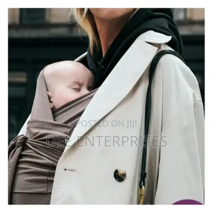 Toto Wrap Baby Sling Carrier
