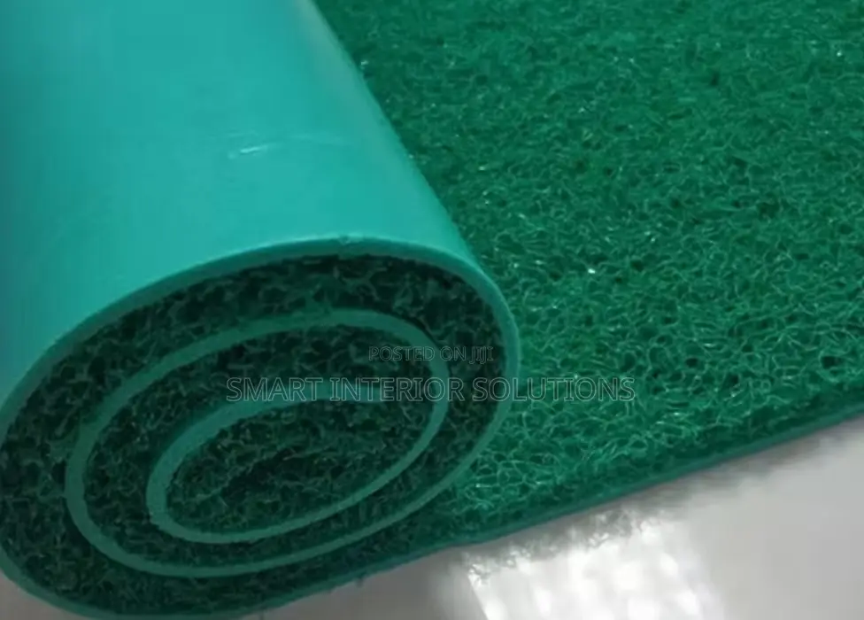 Green Waterproof Spaghetti Carpet