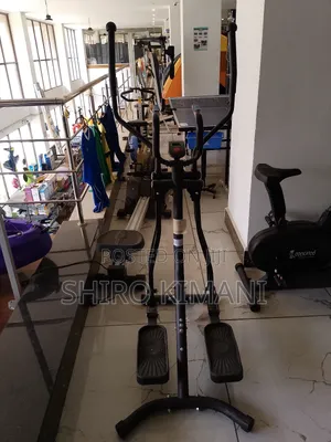 Cross Trainer – Standing Elliptical Exercise