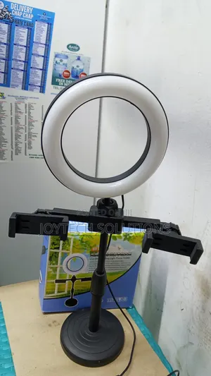 Desktop Phone Holder Mini 6 Ring Fill Light