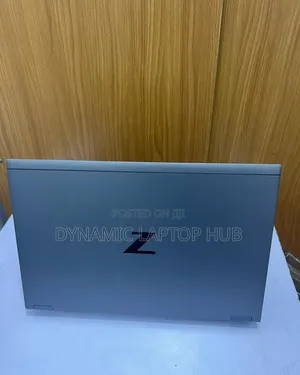 Laptop HP ZBook 15u 16GB Intel Core i7 SSD 512GB