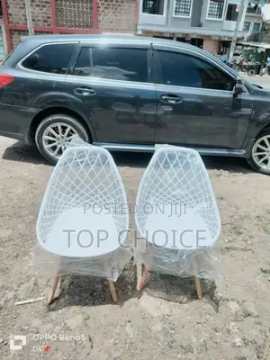 Modern Breathable Eames Chair
