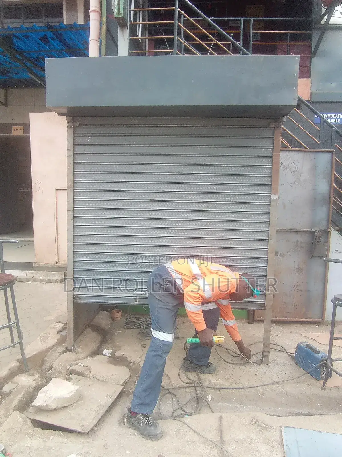 Rolling Doors Best Opareta Security