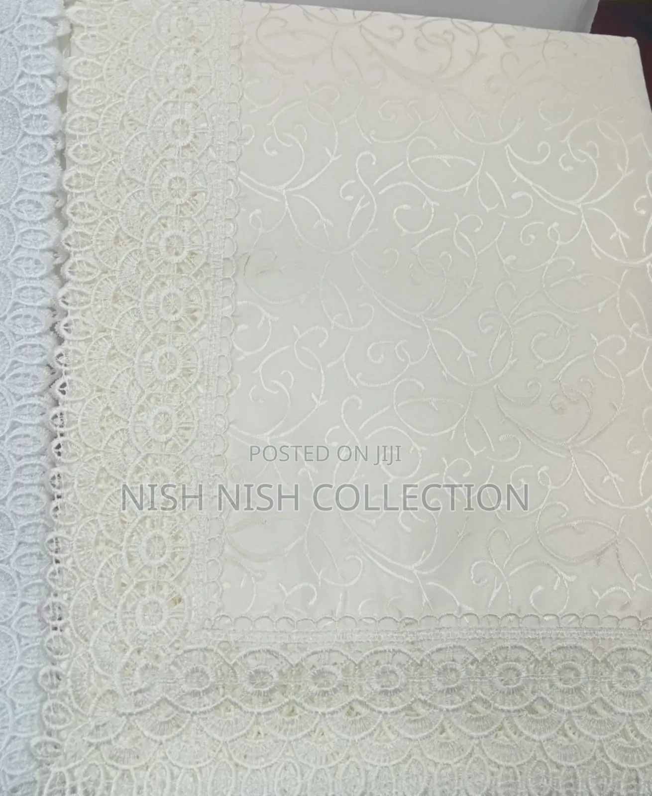 White Table Cloth