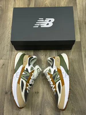 Sued New Balance 990