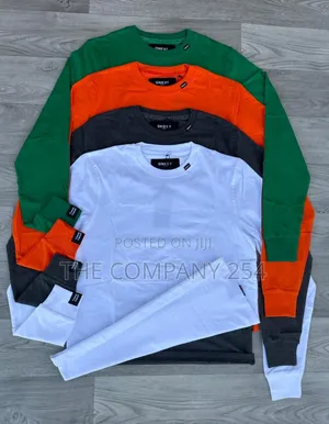 Quality Plain Longsleeved Cotton Round Neck Sweat Shirts Available