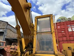 Cat Excavator 235b