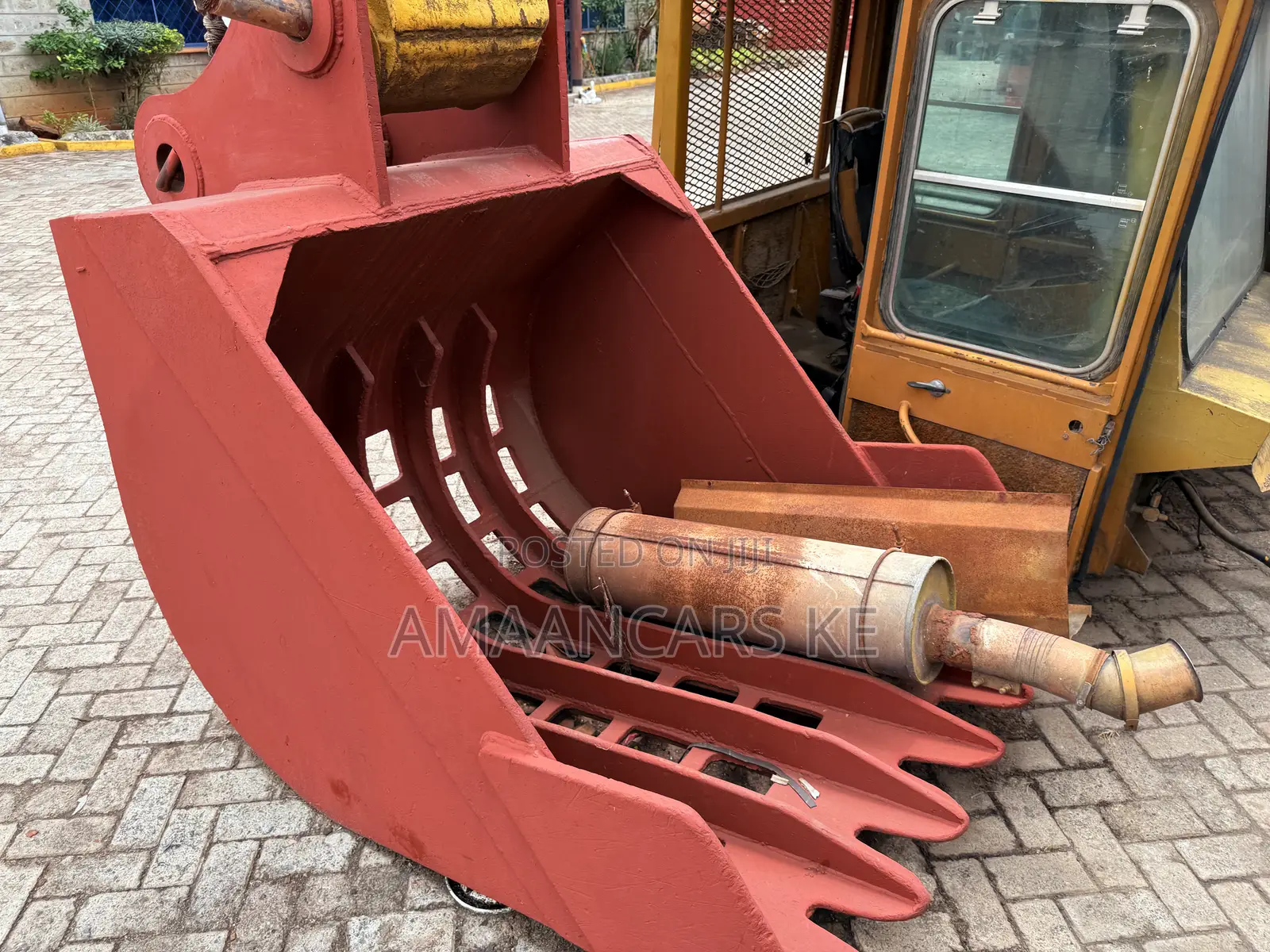 Cat Excavator 235b