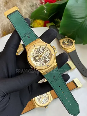 Green Straps Hublot Gents Watch