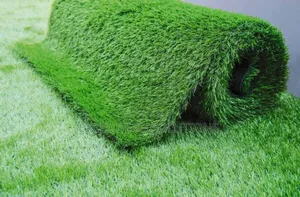 Green Mat – Minimalist Artificial Grass for Small Spaces