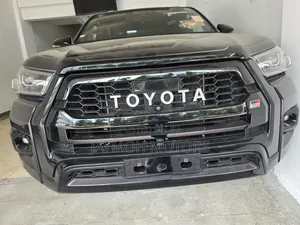 Toyota Hilux 2021 Black